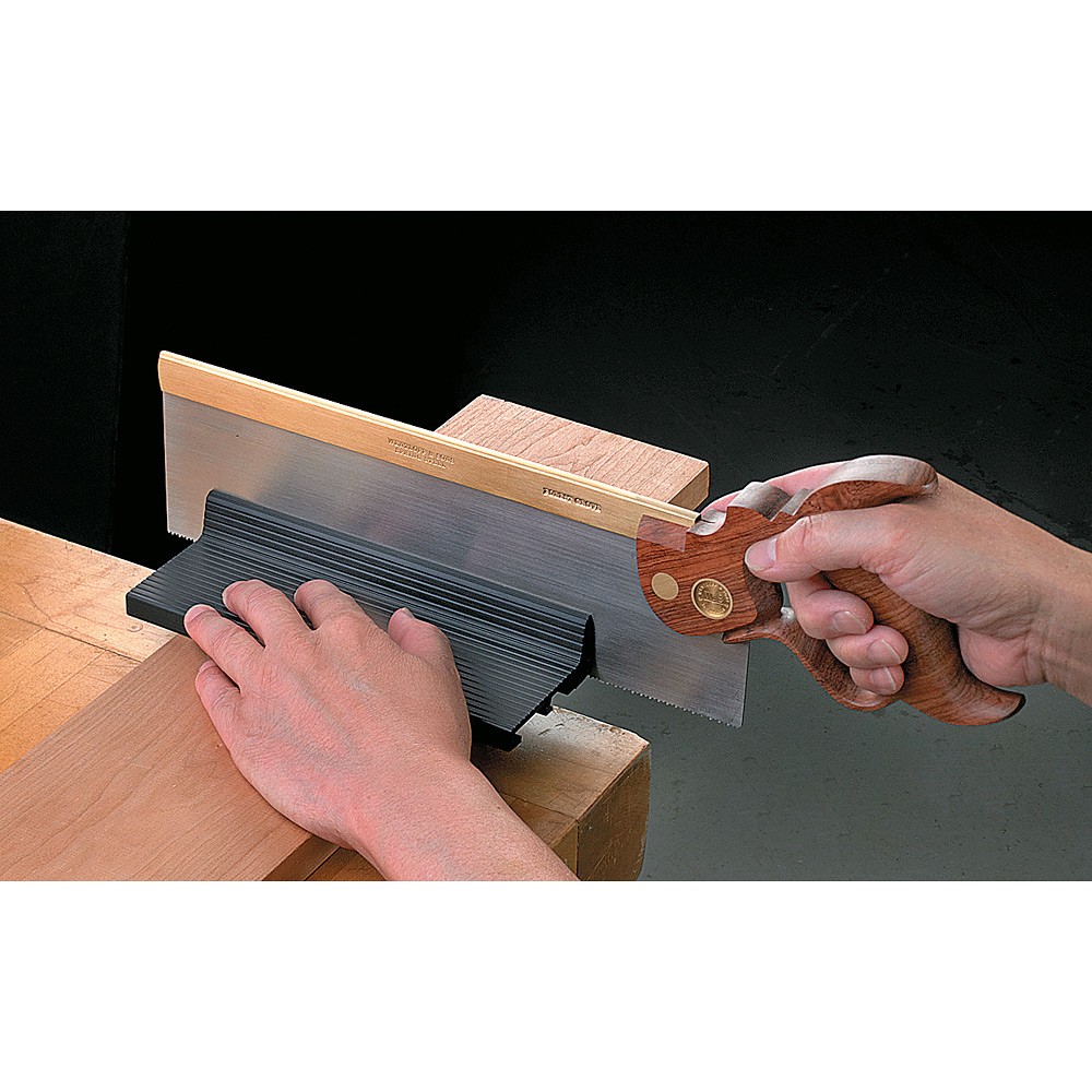 VERITAS Magnetic Saw Guide, 8-inch (200mm.)/ 14-inch (350mm) - รั้วนำตัดบังคับด้วยแม่เหล็กให้เลื่อยมือได้ตรงแนว ขนาด 8 นิ้ว (200 มม.) และ 14 นิ้ว (350 มม.) พร้อมแคล้มป์ขนาด 2 นิ้วให้เลือกซื้อ (Made in Canada)