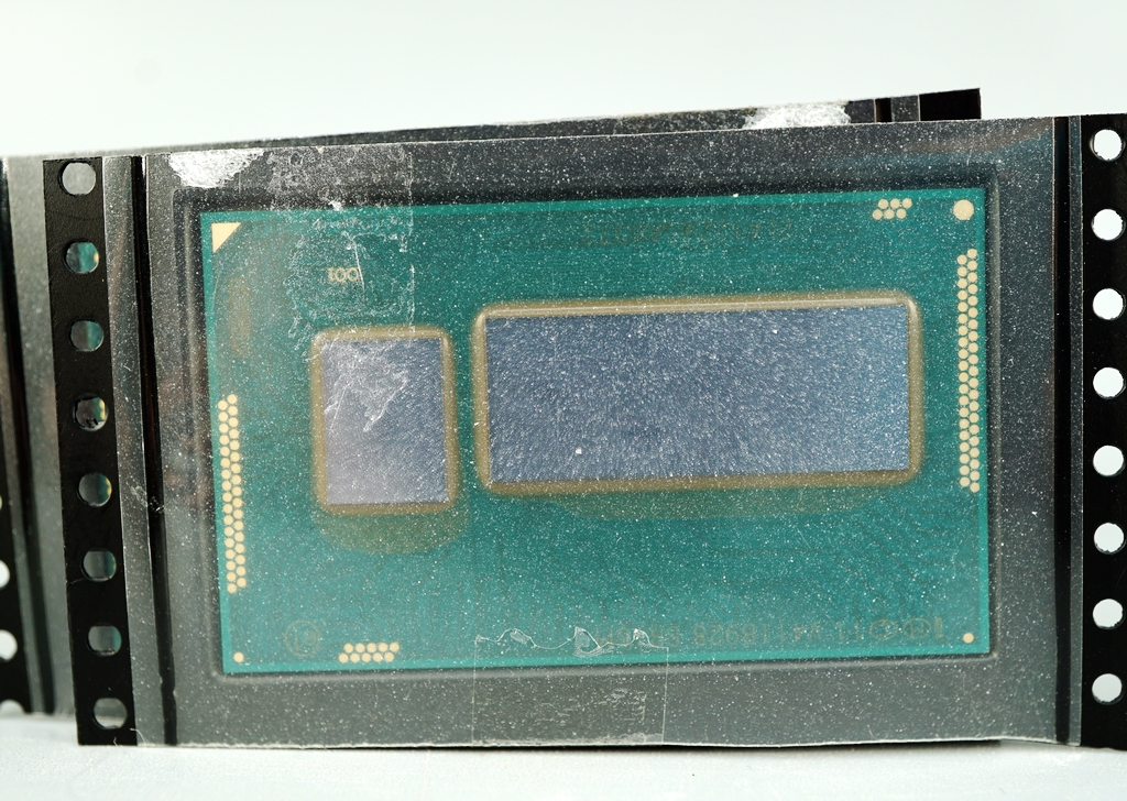 SR16M (Intel Core i5-4250U)