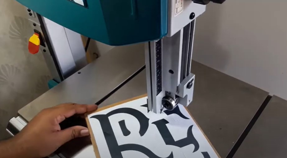 MAKITA LB1200F 305mm (12") 900W Bandsaw - เลื่อยสายพาน MAKITA รุ่น LB1200F