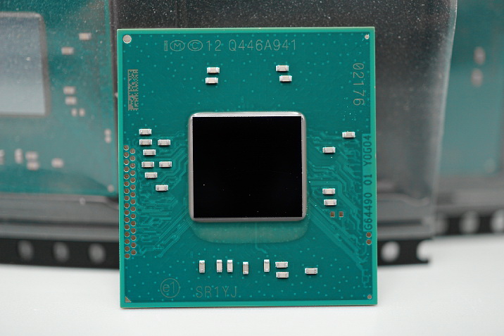 SR1YJ (Intel Mobile Celeron N2840)