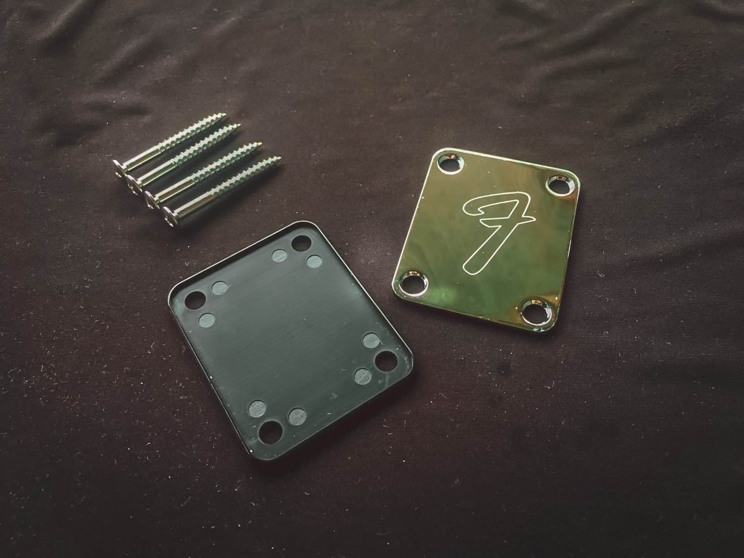 Neckplate F Fender Vintage Styles