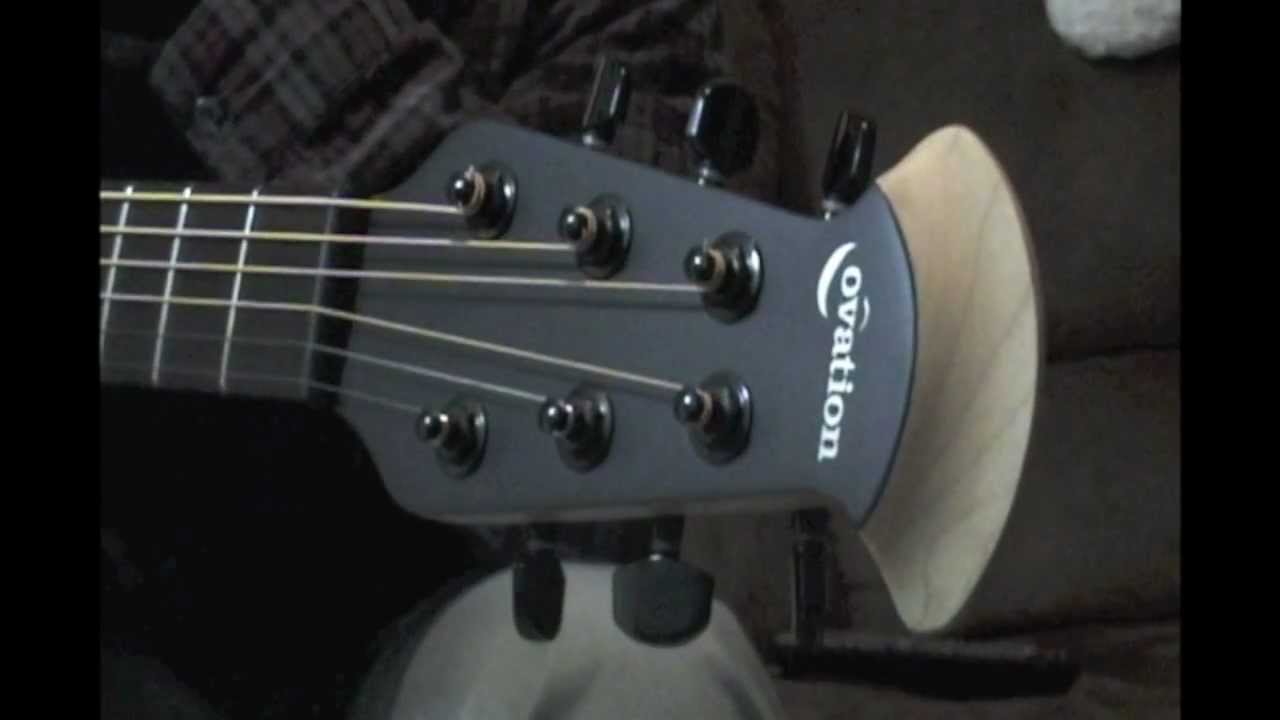 Ovation Guitar USA 4 [Gold Metallic]