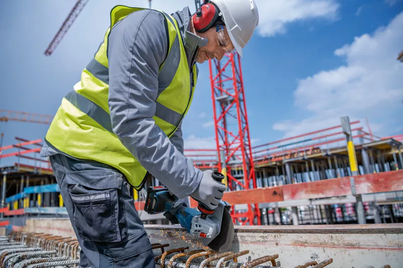BOSCH GWS 18V-180 PC 180mm (7-inch) Cordless Angle Grinder BitTurbo - เครื่องเจียร 180มม (7 นิ้ว) ไร้สายมอเตอร์ไร้แปรงถ่าน BOSCH รุ่น GWS 18V-180 PC (เครื่องเปล่า ไม่มีแบตเตอรี่ ไม่มีแท่นชาร์จ) - 06019H6E01