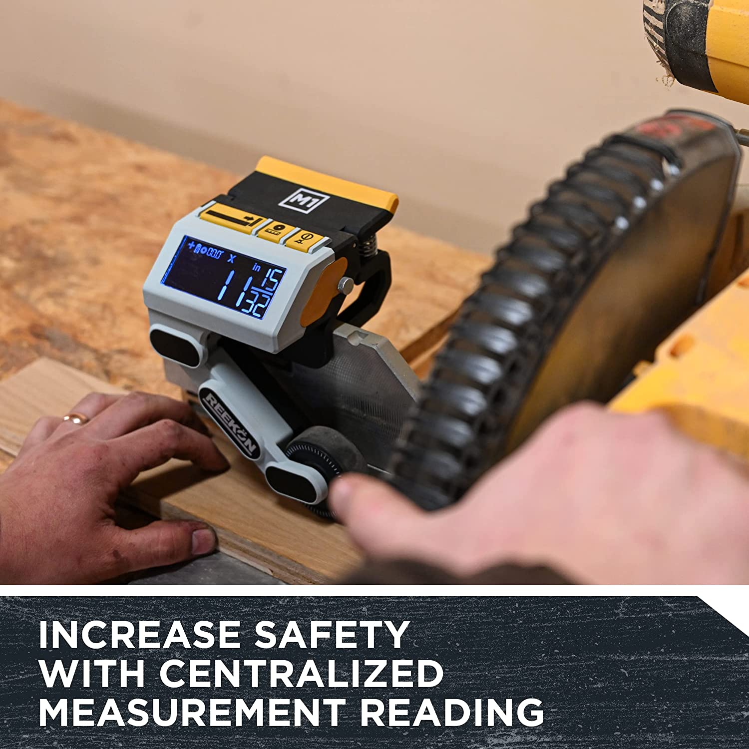 REEKON M1 Caliber Measuring Tool for Miter, Chop, and Band Saws - เครื่องวัดระยะตัดแบบดิจิตอล สำหรับเลื่อยตัดองศา เลื่อยตัดโลหะ เลื่อยสายพาน Reekon รุ่น M1 - RKN-M1-001 (สินค้าสั่งซื้อล่วงหน้า Pre-Order)
