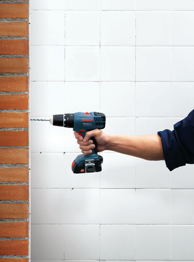 BOSCH GSB 18-2-LI สว่านกระแทกไร้สาย 18V (แบต 2 ก้อน)- 06019D23K0