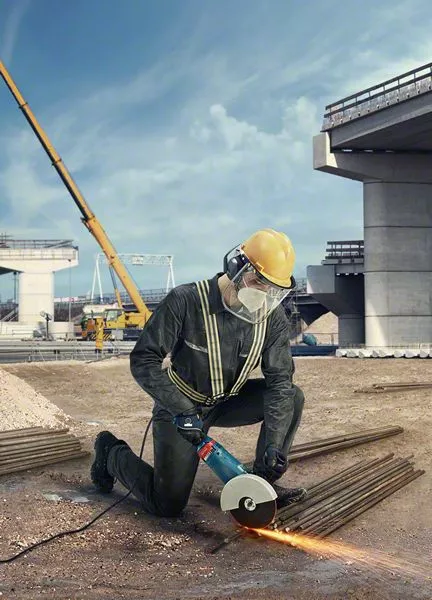 BOSCH GWS 24-180 JZ (Cyclon)- 7-inch/ 180mm Angle Grinder - ลูกหมูขนาด 7 นิ้ว/ 180มม เครื่องเจียรไฟฟ้าทรงพลัง 2,400 วัตต์พร้อมระบบป้องกันฝุ่น Cyclon รุ่น GWS 24-180 JZ (Cyclon) - 06018C23K0