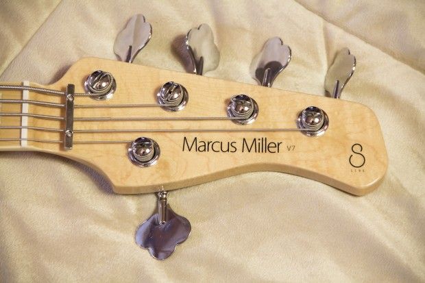 Marcus Miller V7