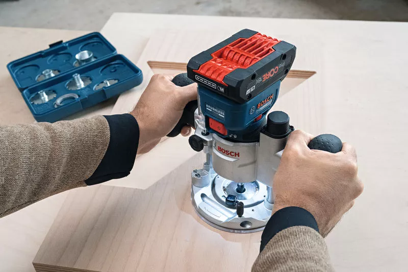 BOSCH GKF 18V-8 18v Cordless Palm Router (Tool Only- without battery and charger) -เครื่องเซาะร่องไร้สาย บ๊อช รุ่น GKF 18V-8 (ตัวเปล่า ไม่มีแบตเตอรี่ และแท่นชาร์จ)