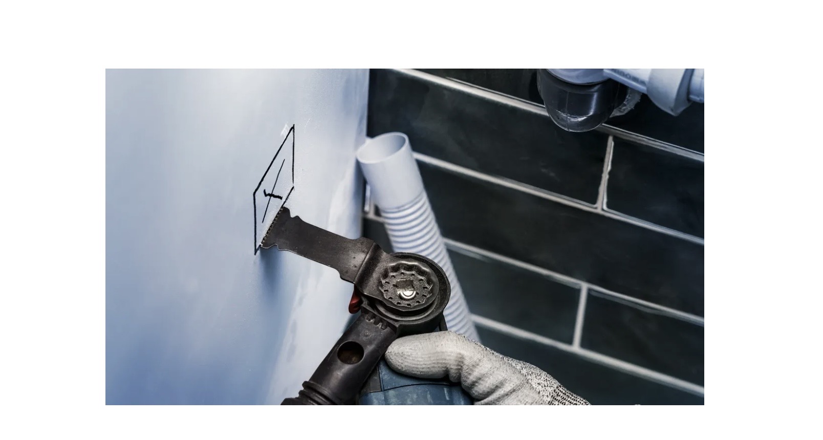 BOSCH AIZ 32 APIB - BIM Blade for Multi-Tool for Oscillating Multi Tools - ใบมีด AIZ 32 APIB สำหรับเครื่องมืออเนกประสงค์ - 2608669066 (มาแทนรุ่น AIZ 32 APB)