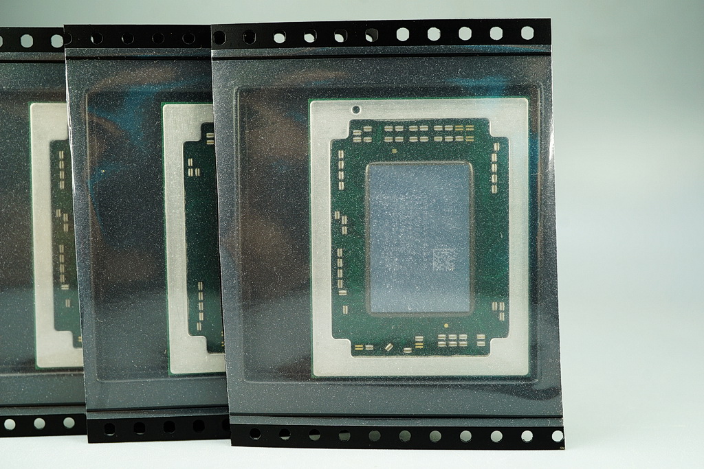 FM880PAAY43KA CPU AMD
