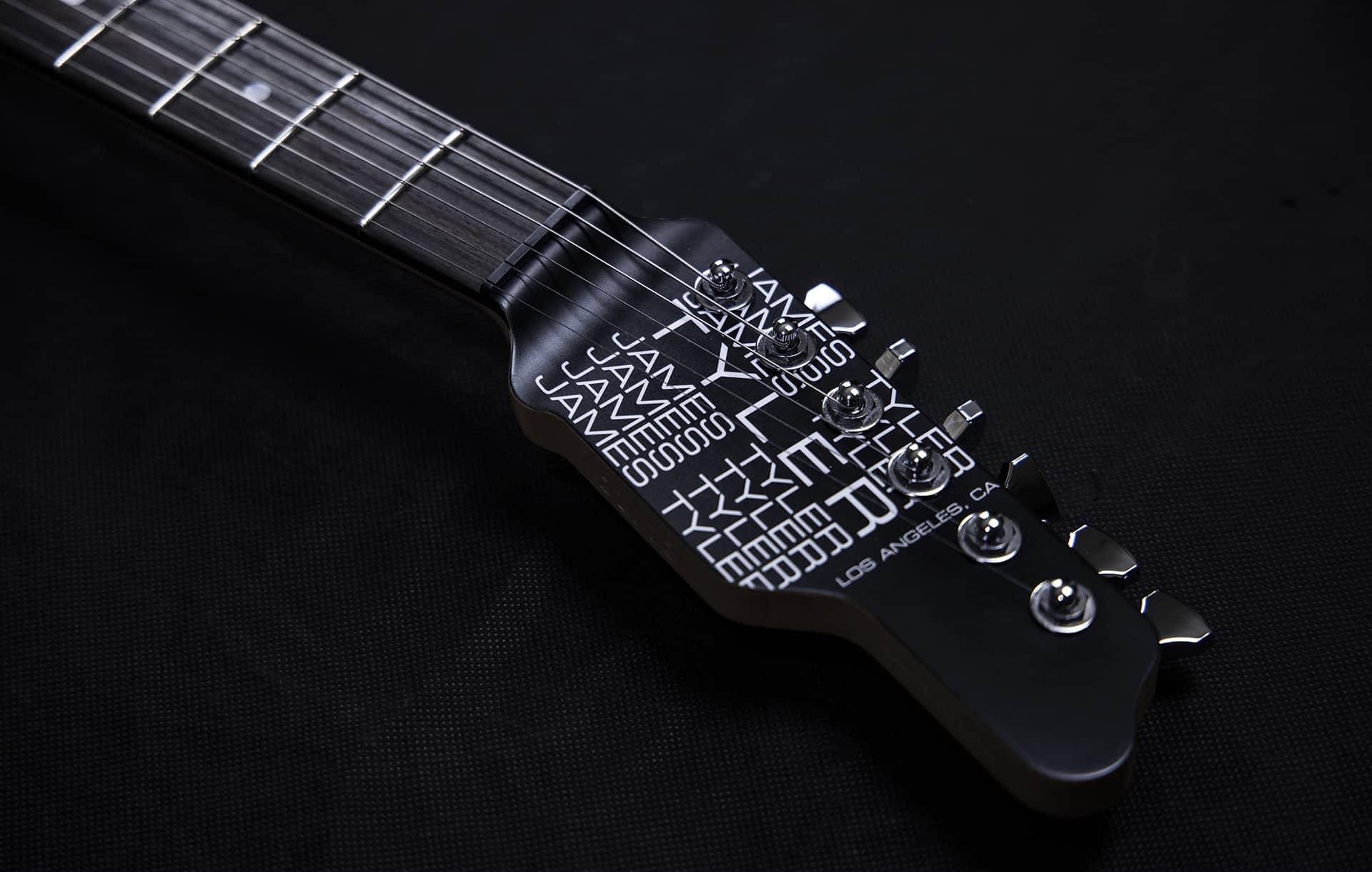 James Tyler Studio Elite Ice Water [Silver Metallic]