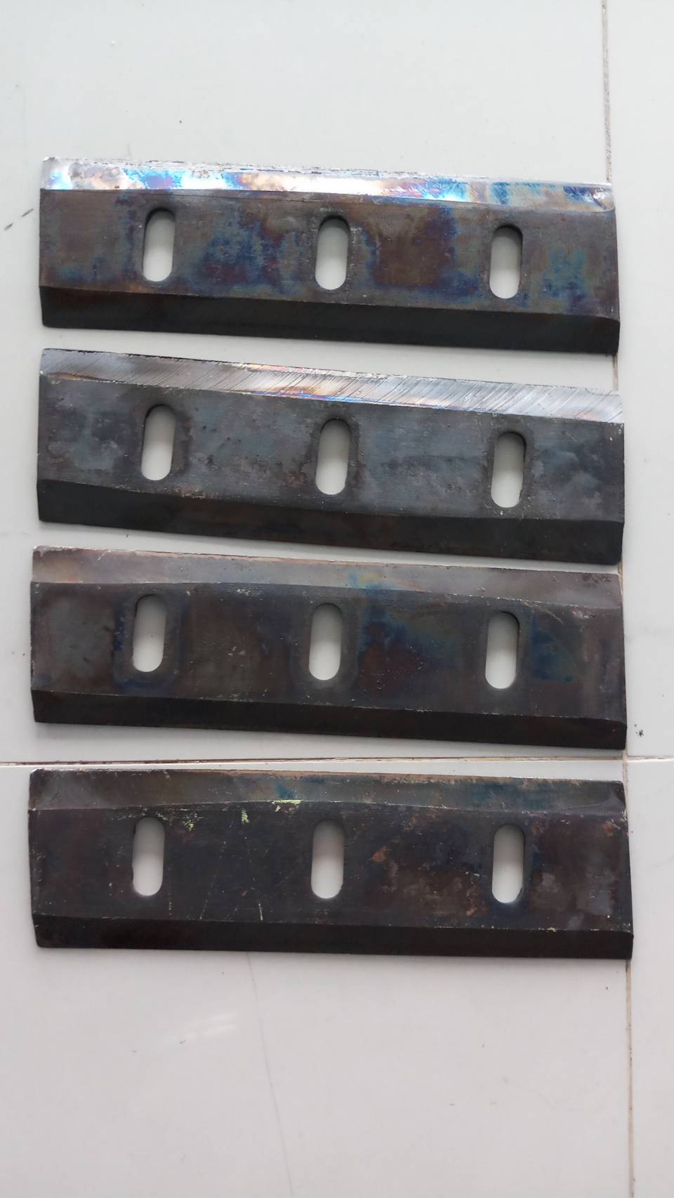 อะไหล่ ใบมีดเครื่องสับหญ้า จำนวน 4ใบ