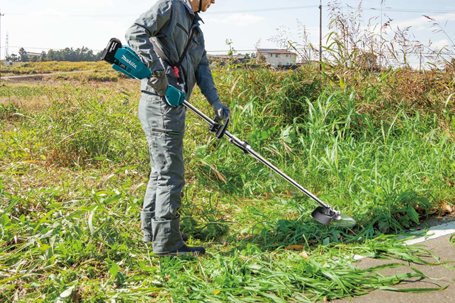 MAKITA DUX18Z - 18V LXT Brushless Split shaft Power Head (Tool only, without battery and charger) - เครื่องมืองานสวนอเนกประสงค์ 18 โวล์ท (เครื่องเปล่า ไม่มีหัว ไม่มีแบตเตอรี่ ไม่มีแท่นชาร์จ) Makita รุ่น DUX18Z