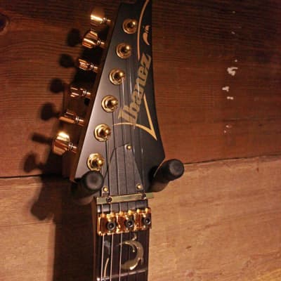Ibanez Pia Steve Vai Signature