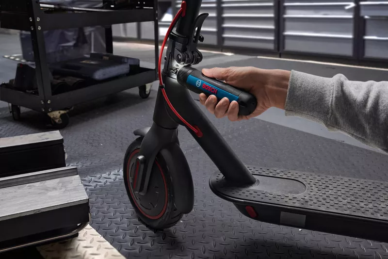 BOSCH GO 3 (SOLO) Cordless Screw Driver - ไขควงไร้สายบ็อช รุ่น GO 3 (ตัวเปล่า) - 06019H2280