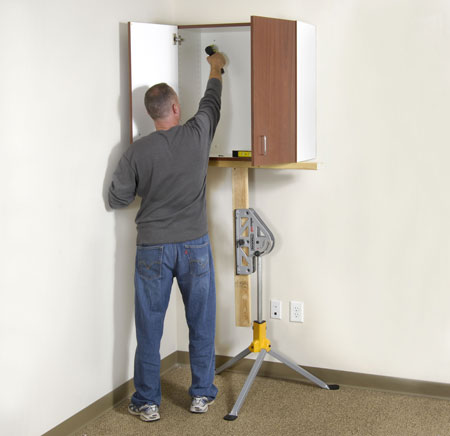 ROCKWELL RK9033 JawStand Portable Work Support Stand - สามขาสำหรับยึดจับงานไม้ งานบ้าน สารพัดประโยชน์จาก Rockwell U.S.A.