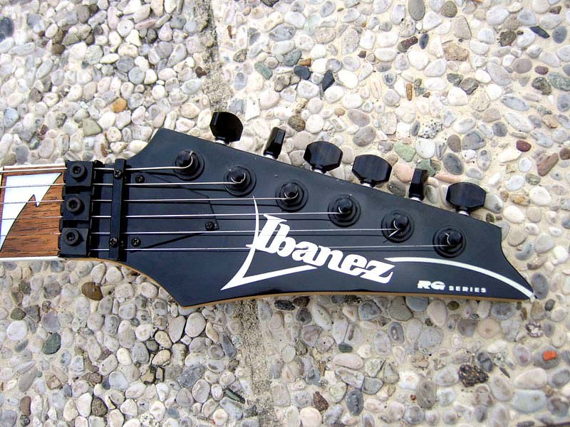 Ibanez RG Series [Silver Metallic]