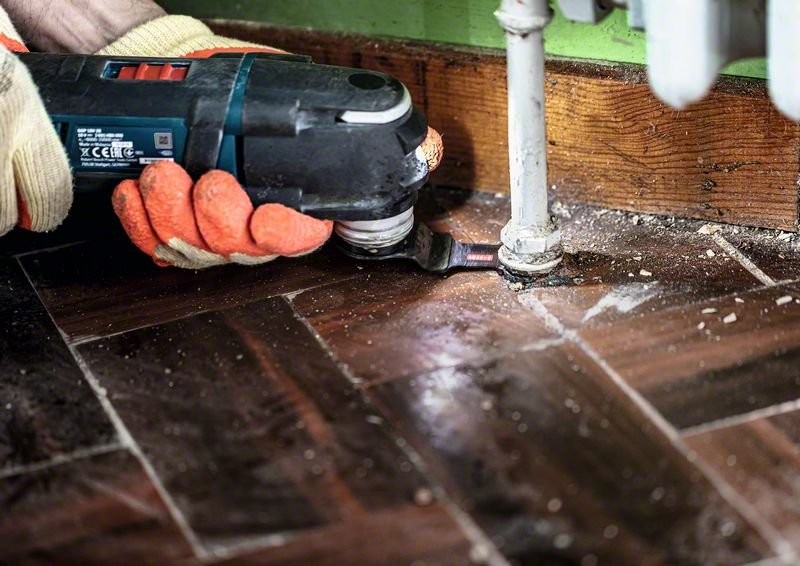 BOSCH AIZ 32 AIT Blade for Multi-Tool for Oscillating Multi Tools - ใบมีด AIZ 32 AIT สำหรับเครื่องมืออเนกประสงค์ - 2608900014