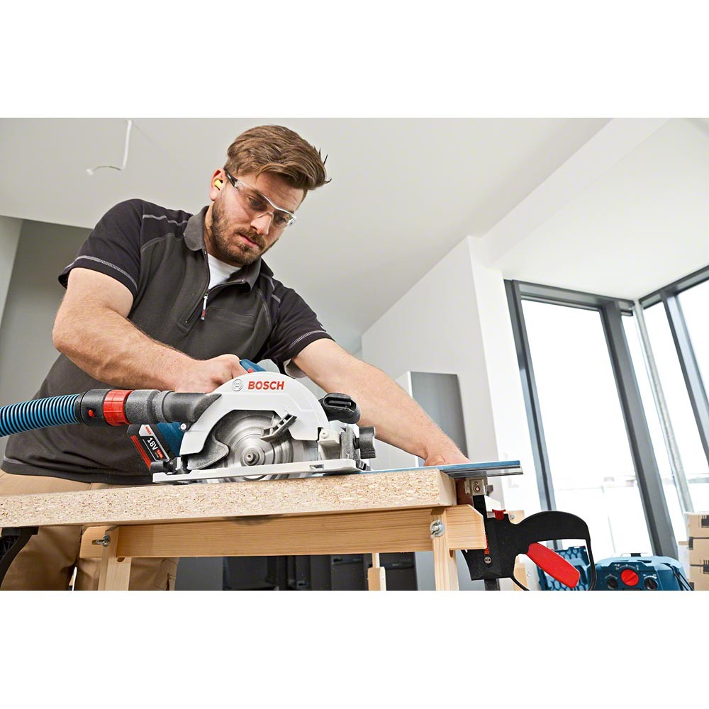 Bosch GKS 18V-57 G Professional Cordless Circular Saw (เลื่อยวงเดือนใช้แบตเตอรี่ 18v สามารถใช้กับรางบ็อช FSN ได้ มาพร้อมกล่องใส่เลื่อย L-Boxx) (ตัวเปล่า ไม่มีแบตเตอรี่ และแท่นชาร์ทมาให้)- 06016A2101