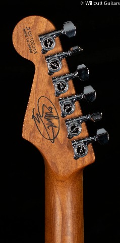 Charvel Guthrie Govan Signature [Silver Metallic]