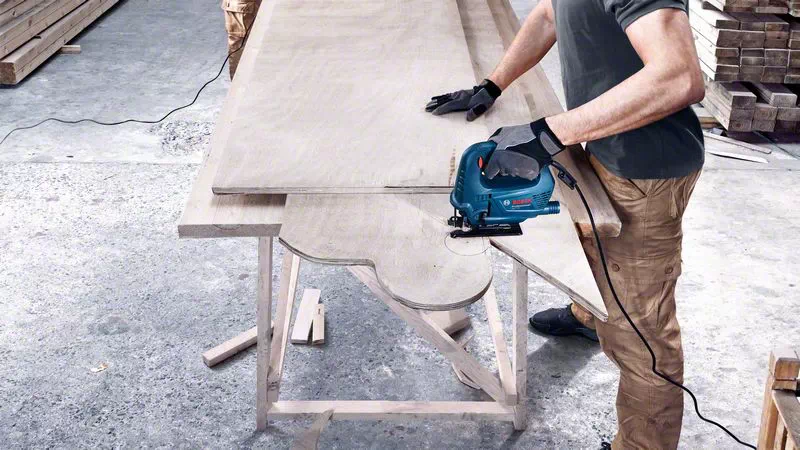 BOSCH GST 700 Jigsaw- เลื่อยจิ๊กซอว์ บ๊อช รุ่น GST 700 - 06012A70K0