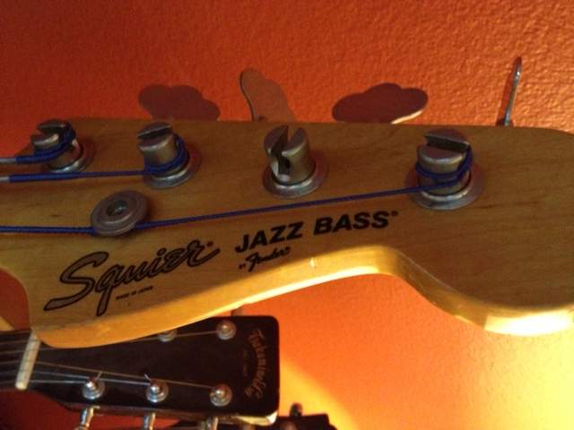 Squier Jazz Bass Japan Series