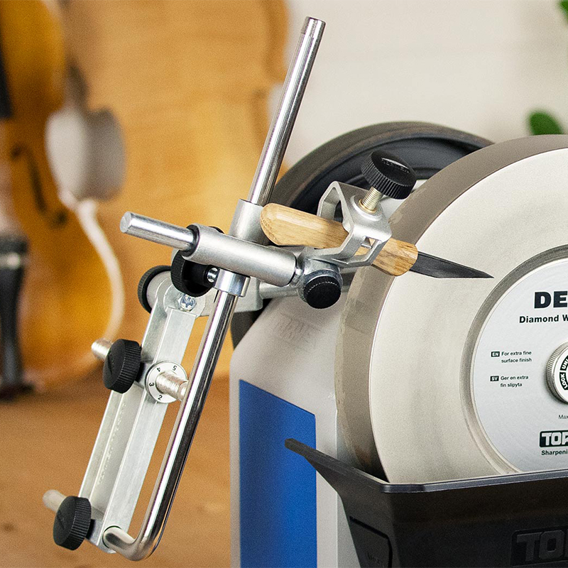 TORMEK SVD-186 R Gouge Jig- ชุดคิทสำหรับลับมีดกลึงไม้ มีดแกะสลัก ใบมีดกลมขนาดเล็ก หรือเล็บมีดคาร์ไบด์ ด้วยจิ๊กของ Tormek รุ่น SVD-186 R (สินค้าสั่งซื้อล่วงหน้า Pre Order)