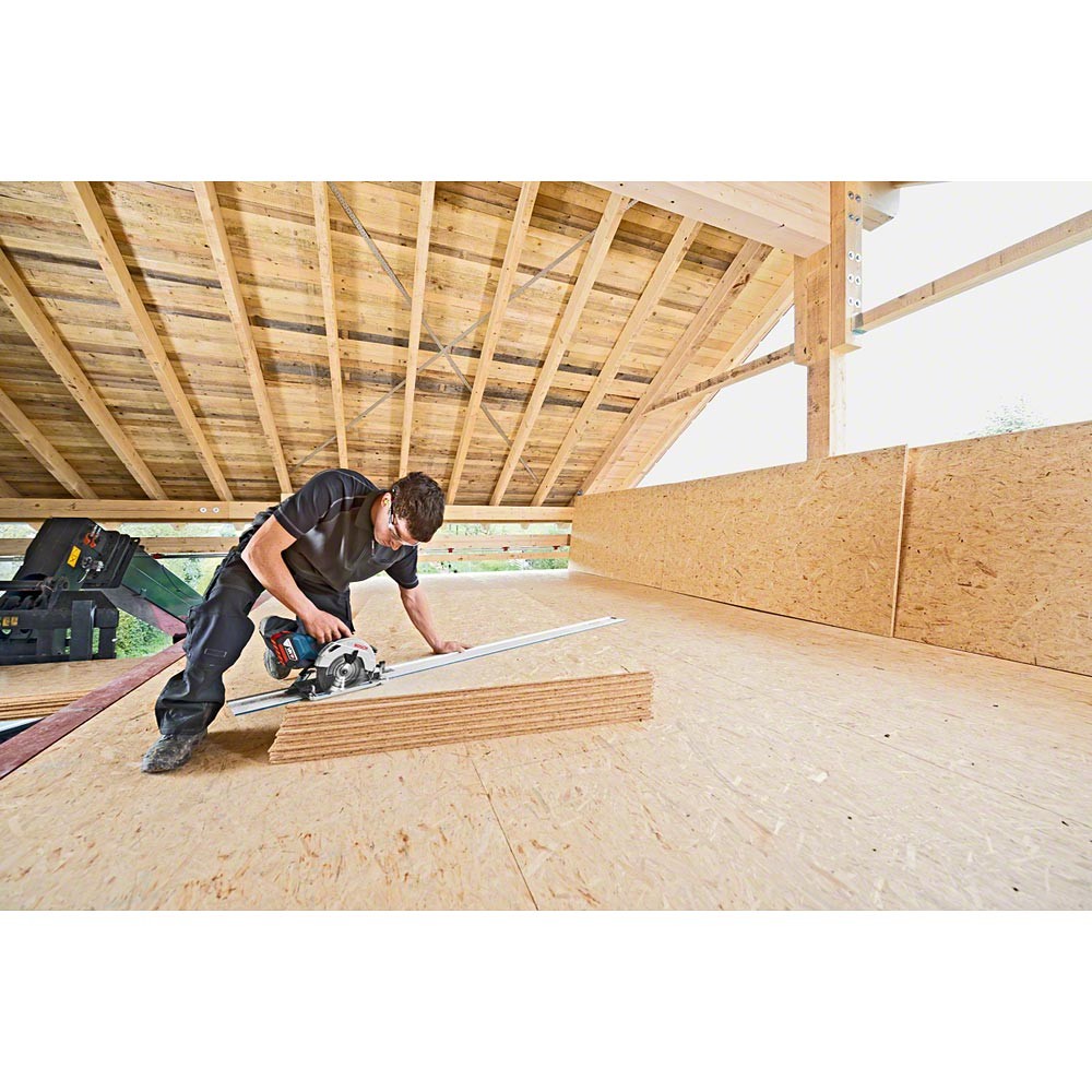 Bosch GKS 18V-57 G Professional Cordless Circular Saw (เลื่อยวงเดือนใช้แบตเตอรี่ 18v สามารถใช้กับรางบ็อช FSN ได้ มาพร้อมกล่องใส่เลื่อย L-Boxx) (ตัวเปล่า ไม่มีแบตเตอรี่ และแท่นชาร์ทมาให้)- 06016A2101