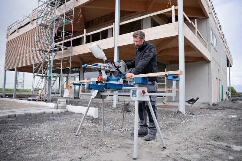 BOSCH GCM 18V-254 D 10" (254mm) Cordless Miter Saw BitTurbo (Tool only- without battery and charger) - เลื่อยตัดองศาสไลด์ไร้สายขนาด 10 นิ้ว (254 มม) บอช รุ่น GCM 18V-254 D (ไม่มีแบตเตอรี่ ไม่มีแท่นชาร์จ) 0601B51180