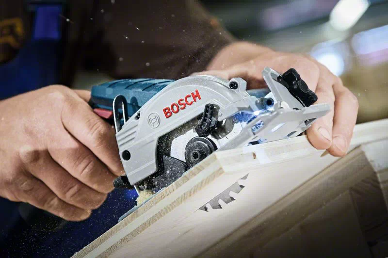 BOSCH GKS 12V-26 85mm. Cordless Circular Saw (Tool only - without Guide Rail, battery and Charger) - (เลื่อยวงเดือนใช้แบตเตอรี่ 12v (ตัวเปล่า ไม่มีรางนำตัด ไม่มีแบตเตอรี่ และไม่มีแท่นชาร์จ) - 06016A10L2