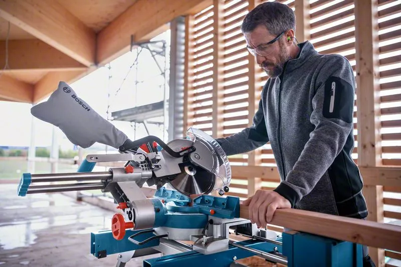 BOSCH GCM 18V-254 D 10" (254mm) Cordless Miter Saw BitTurbo (Tool only- without battery and charger) - เลื่อยตัดองศาสไลด์ไร้สายขนาด 10 นิ้ว (254 มม) บอช รุ่น GCM 18V-254 D (ไม่มีแบตเตอรี่ ไม่มีแท่นชาร์จ) 0601B51180