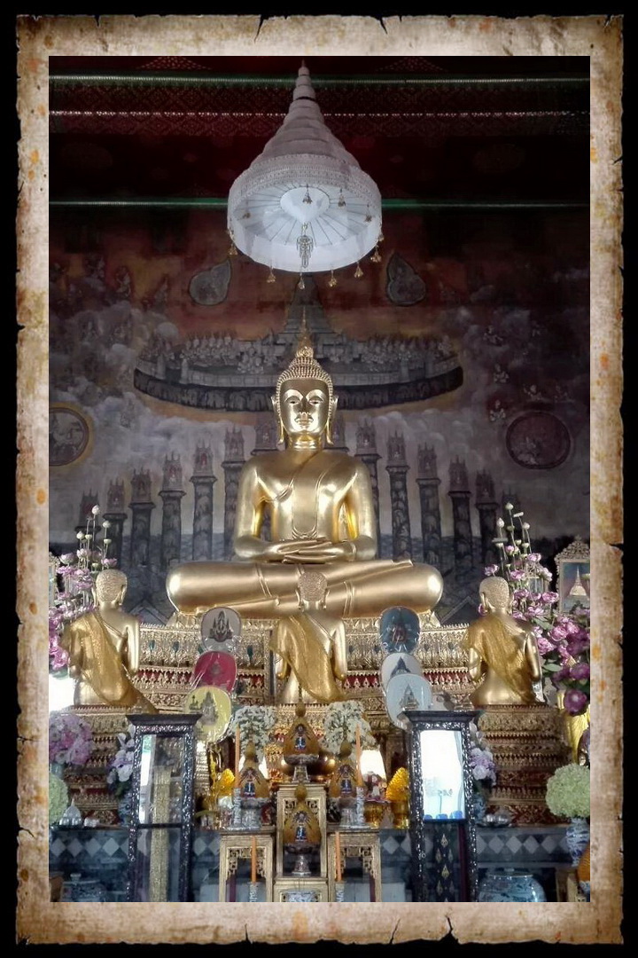 พระสมเด็จวัดระฆัง กรุพระปรางค์ พิมพ์ทรงเจดีย์ เนื้อกระแจะจันทน์ ผสมตังอิ้ว ตจ 03