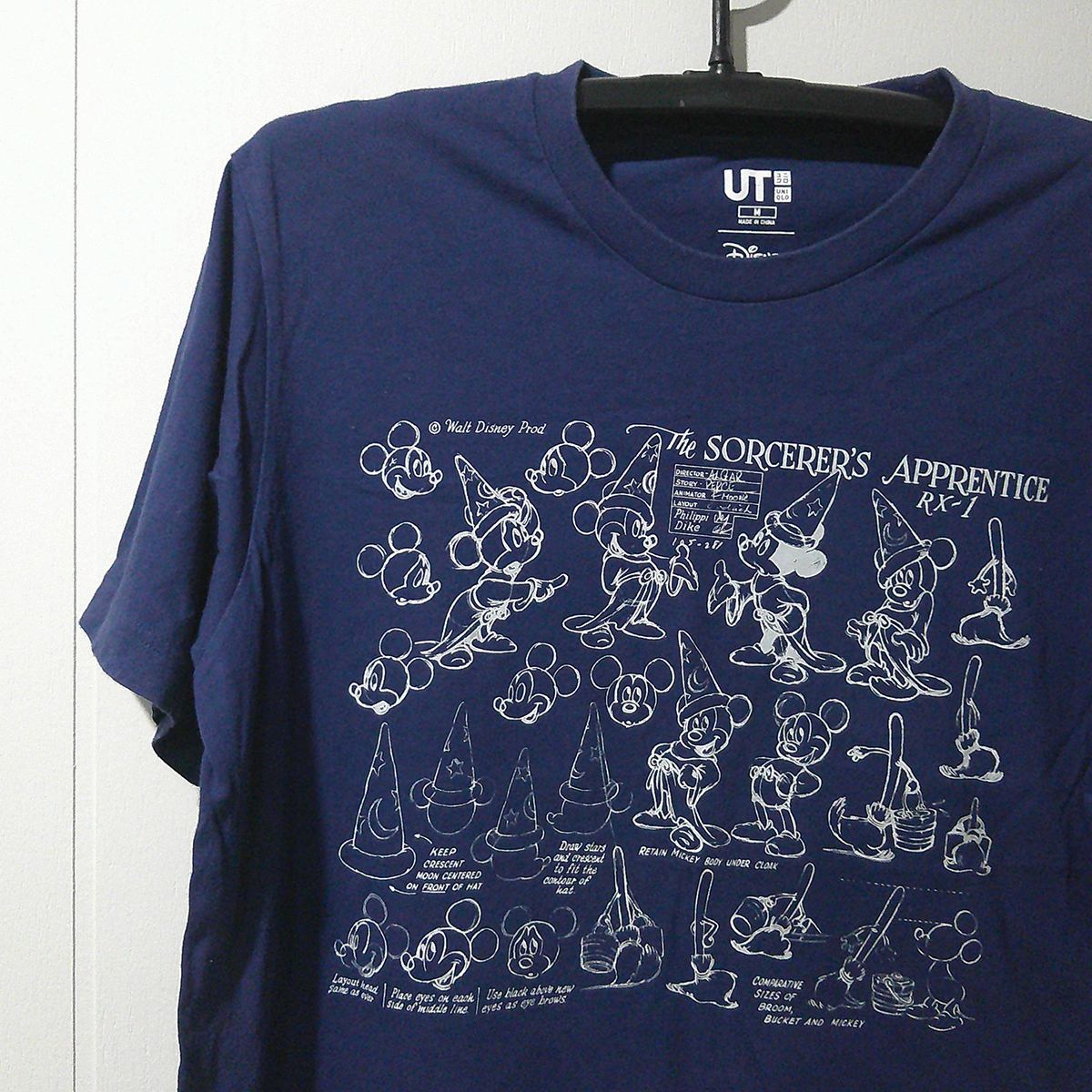 เสื้อยืดวินเทจมือสอง Vintage T-Shirt เสื้อยืดมิกกี้เมาส์ วินเทจ Mickey Mouse งานป้าย Uniqlo