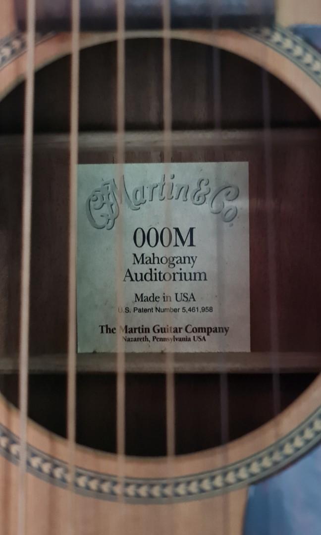 Martin + Label 000M