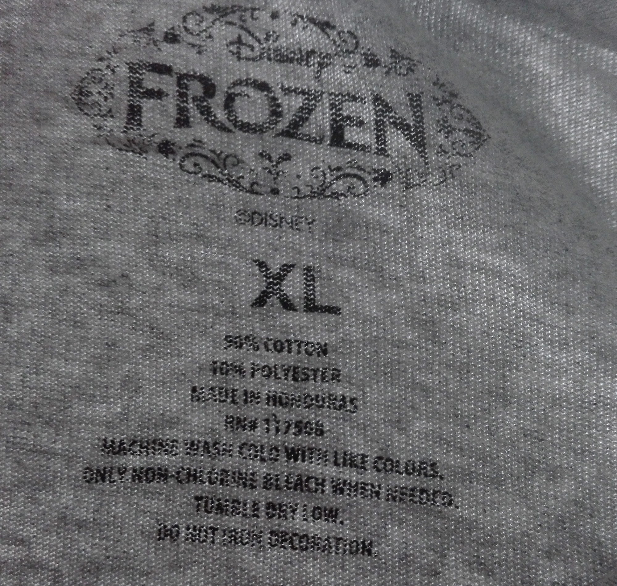 เสื้อยืด FROZEN