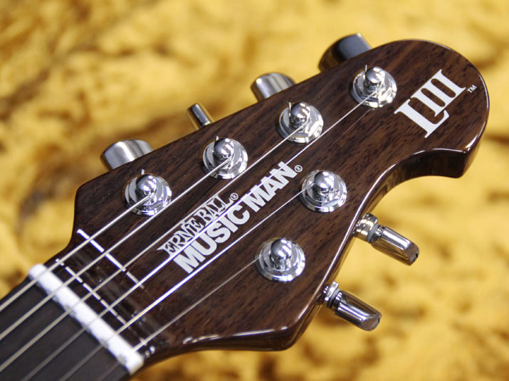 Music Man Luke III [Silver Metallic]