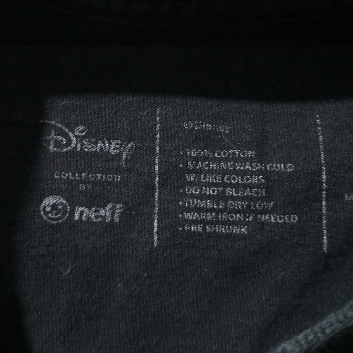 เสื้อยืดมิกกี้เมาส์ Mickey Mouse มือสอง งานป้าย Disney