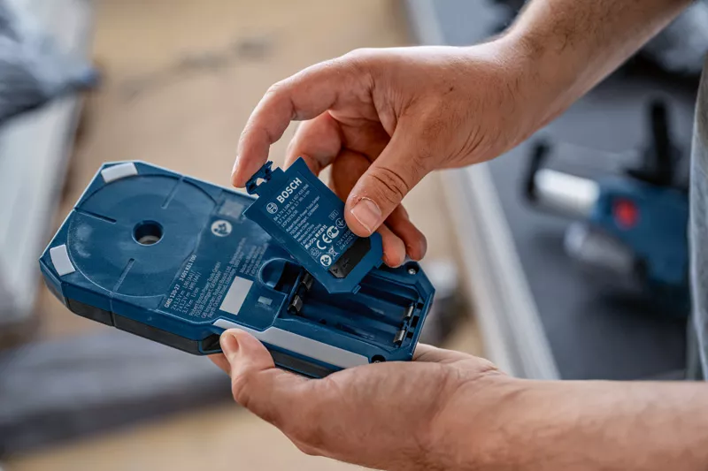 BOSCH GMS 120-27 Metal Detector and Wall Scanner- เครื่องสแกนหาเหล็ก Bosch รุ่น GMS 120-27 - 0601081700