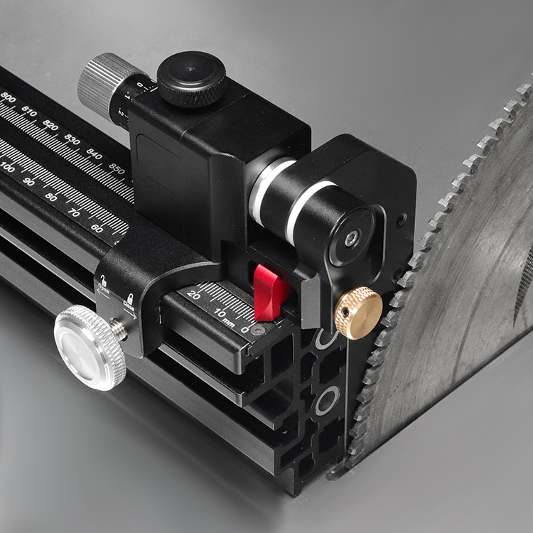HONGDUI Precision Miter Gauge and Adjustable Miter Bar - ตัวพาไม้ตัดขวางเสี้ยน พร้อมแขนพาไม้ของ Hongdui สำหรับโต๊ะเลื่อยที่ใช้ร่อง Miter มาตรฐาน U.S. และมาตรฐาน Bosch ยุโรป (สินค้าสั่งซื้อล่วงหน้า - Pre-Order)
