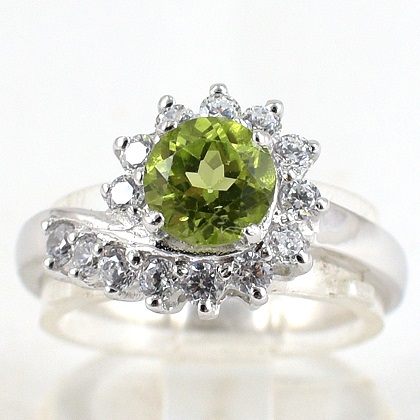 แหวนพลอยเพอริดอทแท้ เกลียวคลื่น designed