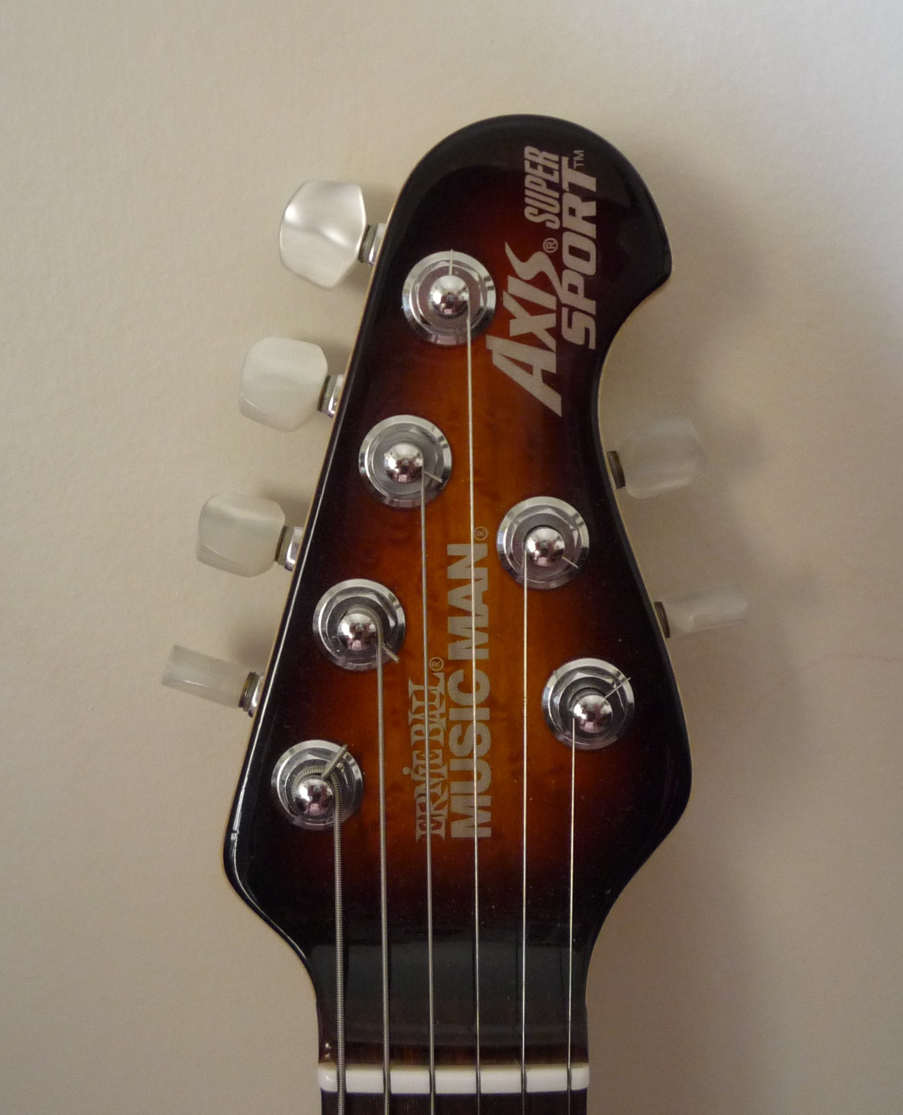 Music Man Axis Sport [Silver Metallic]