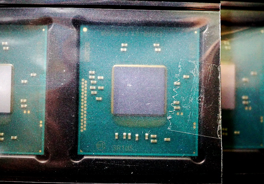 SR1US (Intel Pentium J2900)