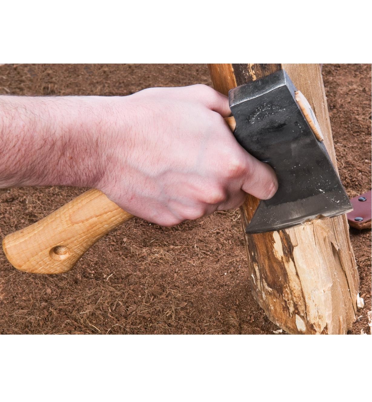 GRANSFORS / GRÄNSFORS SMALL CARVING HATCHET - ขวานขนาดเล็ก สำหรับงานแกะสลัก (Made in Sweden) - 473-R (สินค้าสั่งซื้อล่วงหน้า Pre-Order)