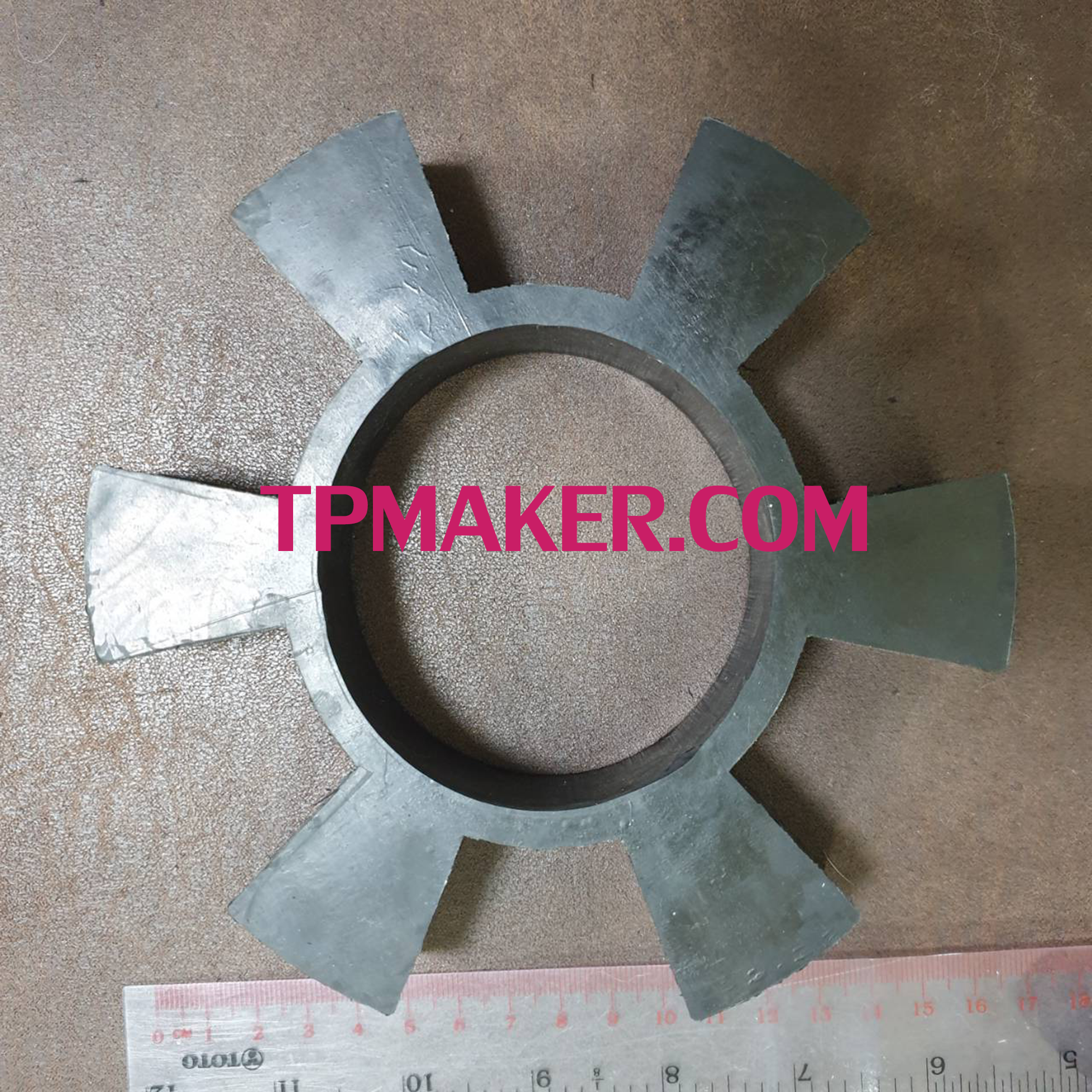 ยางยอย 6 แฉก #160 ขนาด OD 160 mm.