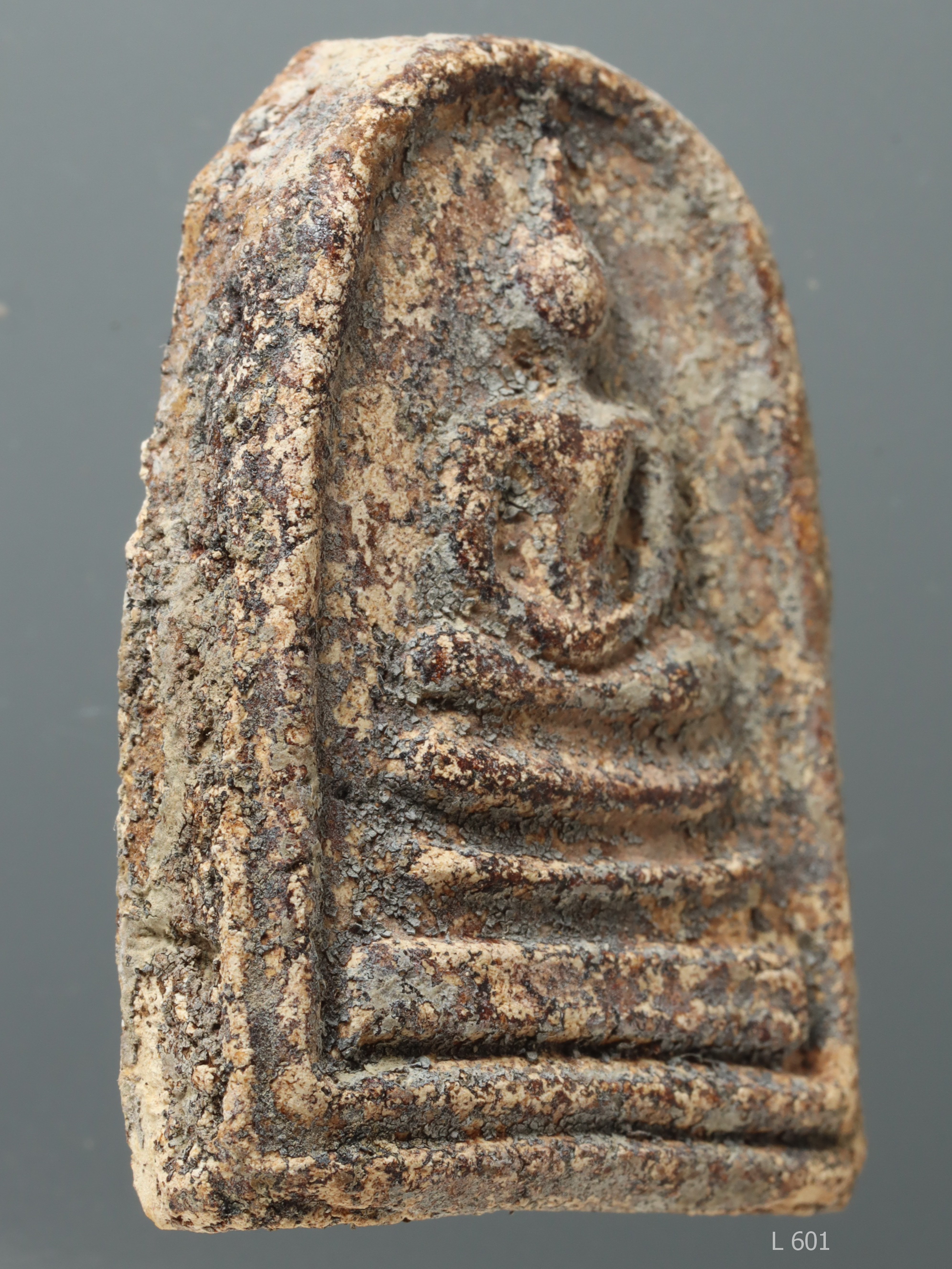 พระสมเด็จฯ กรุวัดสะตือ พิมพ์ใหญ่ เล็บมือ (ซุ้มกอ) L 601