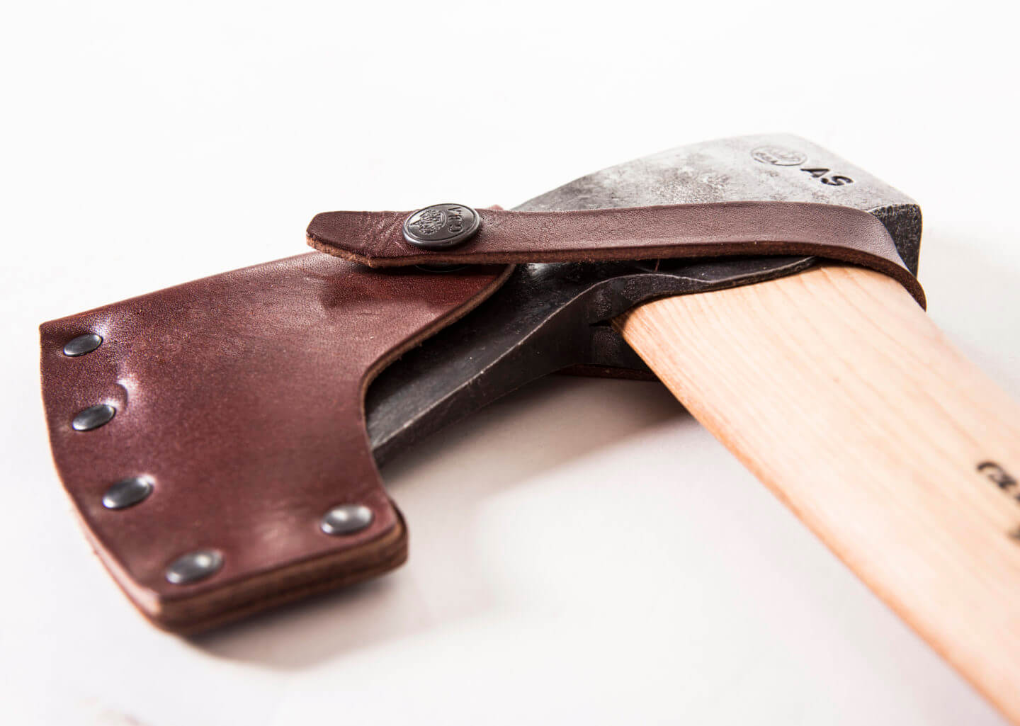 GRÄNSFORS / GRANSFORS SMALL FOREST AXE - ขวานใช้ในป่าขนาดเล็ก (Made in Sweden) - 420 (สินค้าสั่งซื้อล่วงหน้า Pre-Order)