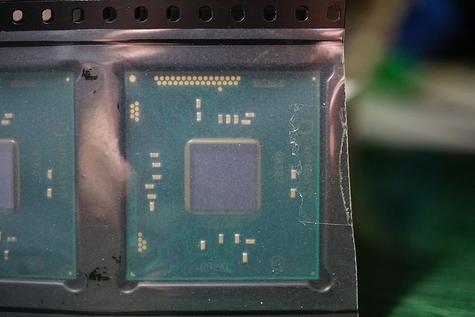 Intel Mobile Pentium N3710 SR2KL