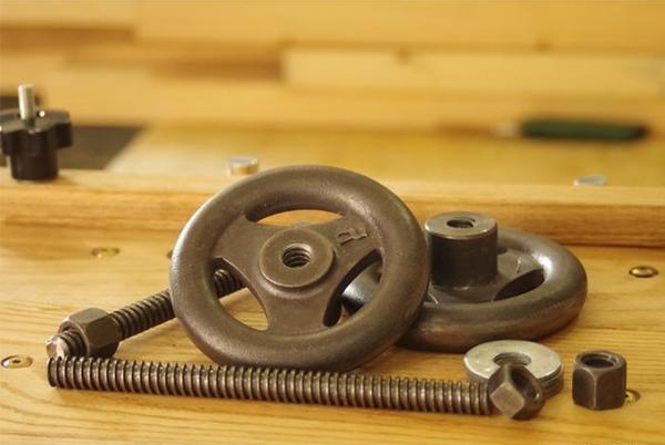 T Deer Moxon Vise Hardware - อุปกรณ์ฮาร์ดแวร์สำหรับทำปากกาโต๊ะงานไม้พวงมาลัยคู่ T-Deer -MOXON01-C001