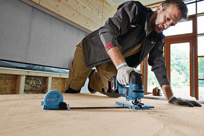 BOSCH GST 18 V-LI B Professional Cordless Jigsaw with 2x5.0Ah Batteries and Charger - เครื่องเลื่อยจิ๊กซอว์ไร้สาย ใช้แบตเตอรี่ Li-Ion 18 โวลท์ พร้อมแบตเตอรี่ 18V. 5.0Ah x 2 ก้อน แท่นชาร์จ และกล่อง L-Boxx- 06015A6103