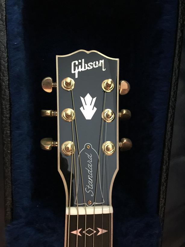 Gibson Songwriter Acoustic